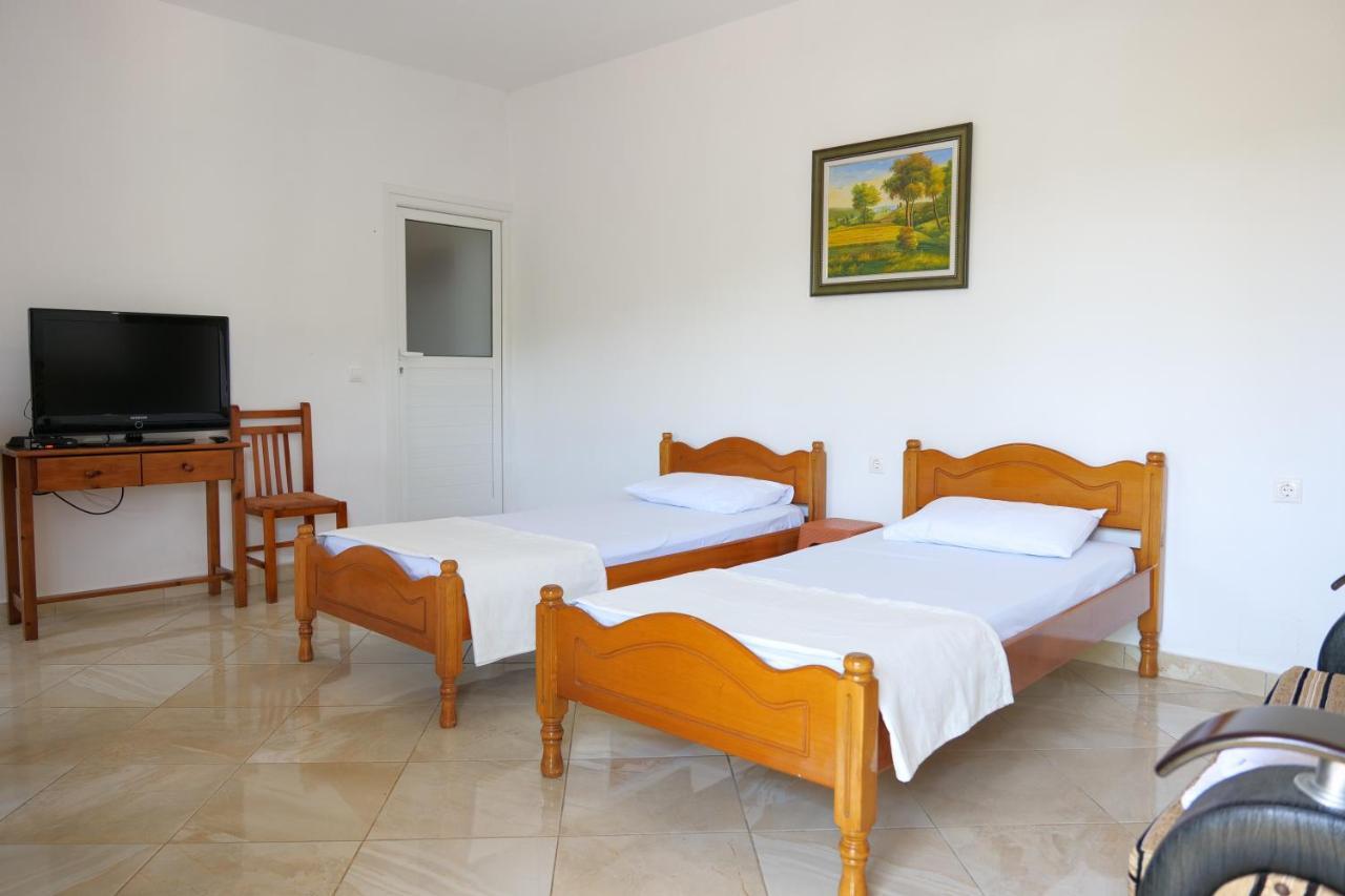 Pellumb Apartments Ksamil Exteriér fotografie